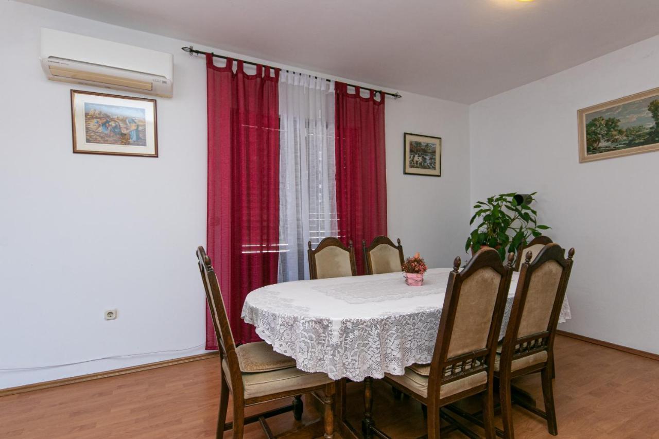 Apartments With A Parking Space Gradac, Makarska - 14708 Exterior foto